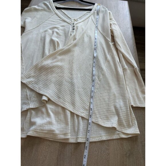We The Free Citrine Henley Thermal Long Sleeve Tunic in Cream Size Large - Picture 9 of 9